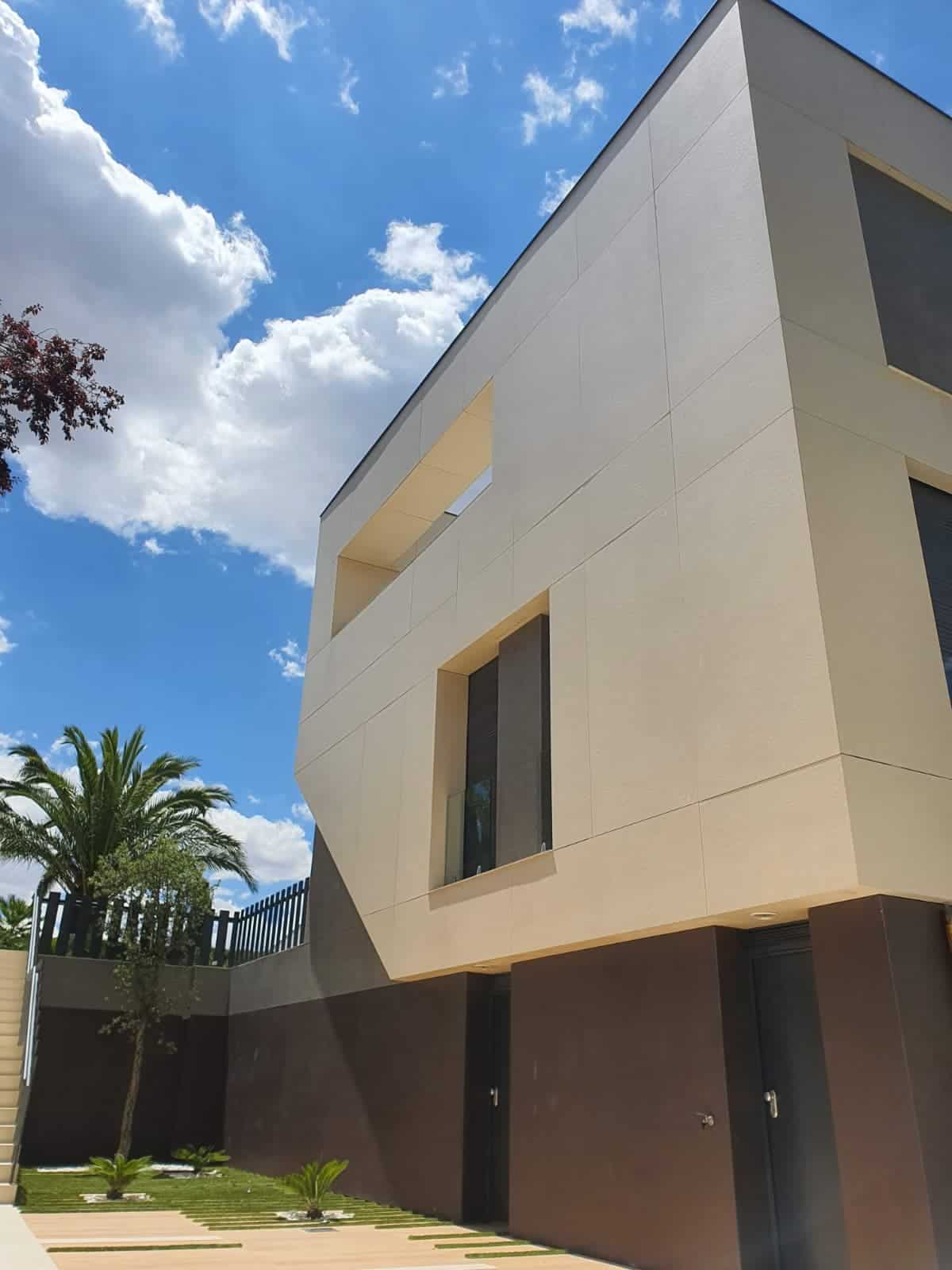 Obra-nueva-fachada-ventilada-hortaleza-09