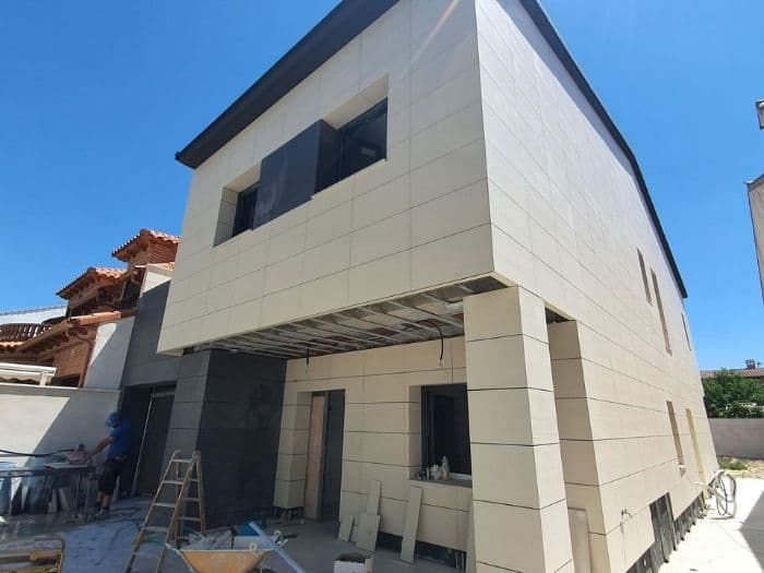 Fachada Ventilada - Camarmas de Esteruelas